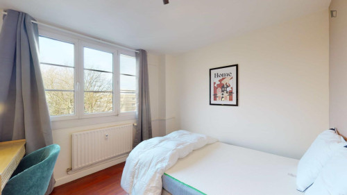 Double bedroom in the centre of Lille