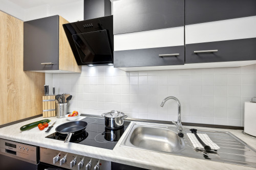 3 Beds | WHU 1 min | Ground Floor – ZachaStay - Gallery - 10