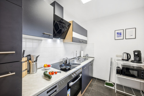 3 Beds | WHU 1 min | Ground Floor – ZachaStay - Gallery - 11