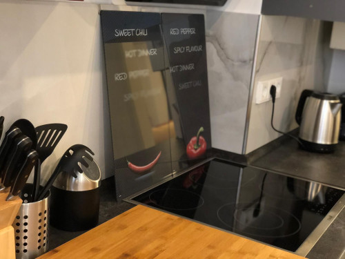 Temporary living in the beautiful Apartment ONE in Bremerhaven for up to 5 persons