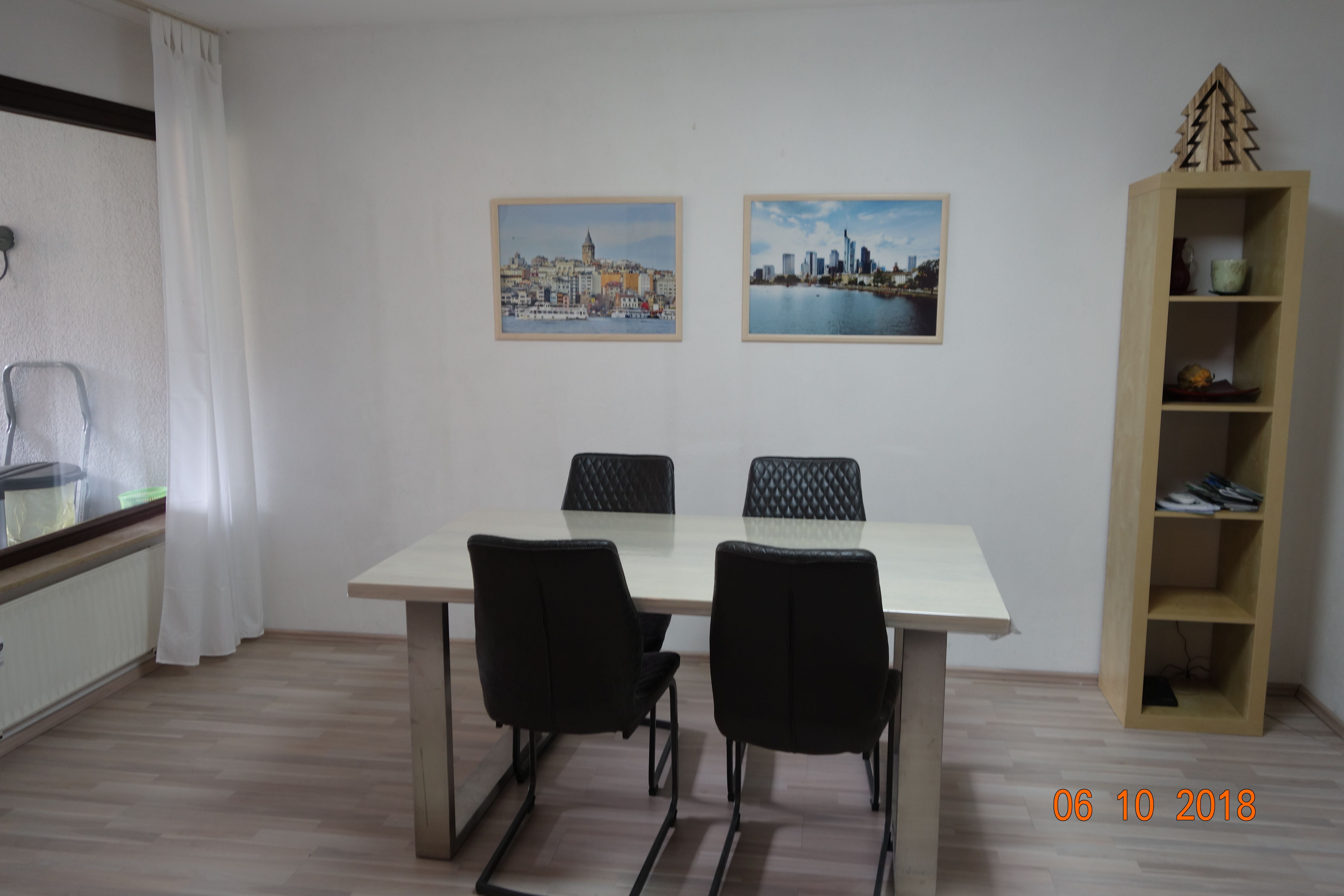 Spacious & Fashionable Apartment In Tübingen - 1