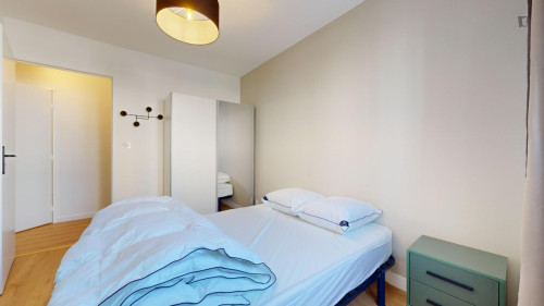 Graceful double bedroom in Monluc - Gallery - 6