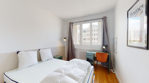 Exquisite double bedroom near the Part Dieu train station