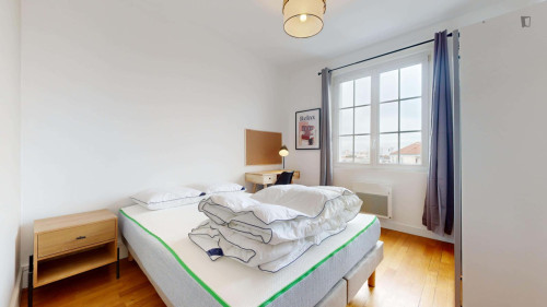Chrismatic double bedroom in Ferrandière - Maisons Neuves
