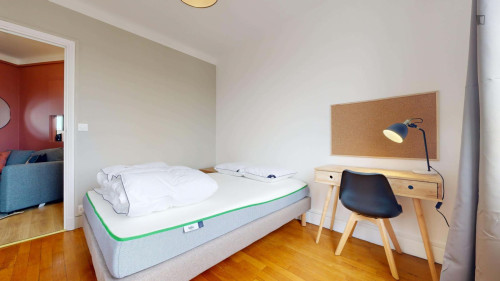 Chrismatic double bedroom in Ferrandière - Maisons Neuves