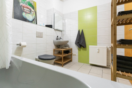 Loft with Terrace, Table Tennis, Foosball, Darts & Parking