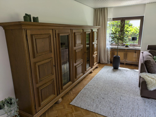 Exclusive Accommodation in a prime Location – Newly renovated ground floor apartment 93 m² in a detached two-family house in Mönchengladbach