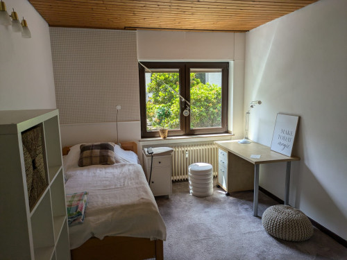 Exclusive Accommodation in a prime Location – Newly renovated ground floor apartment 93 m² in a detached two-family house in Mönchengladbach - Gallery - 9