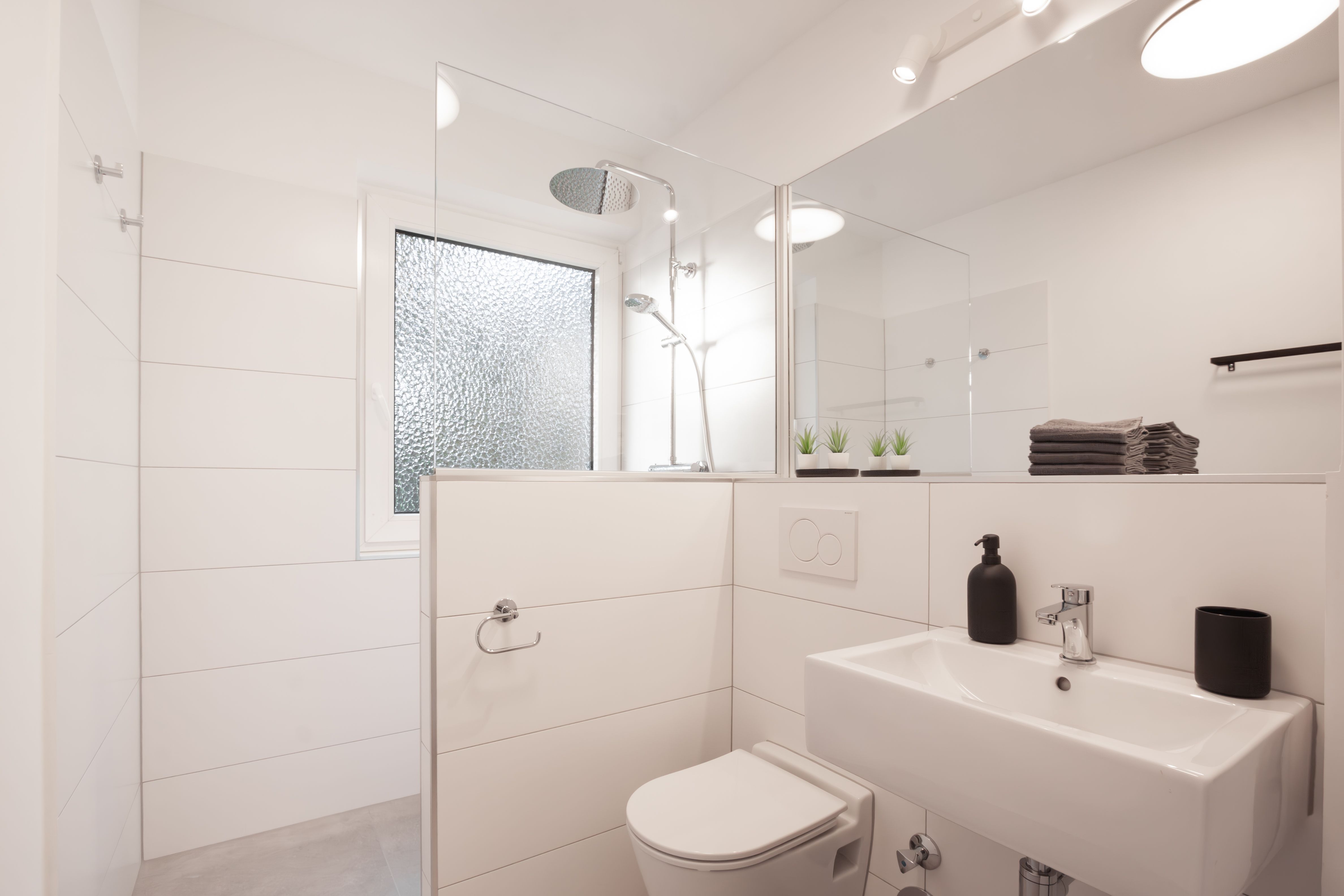 ***3 Room Apartment With Sunny Balcony*** - 11