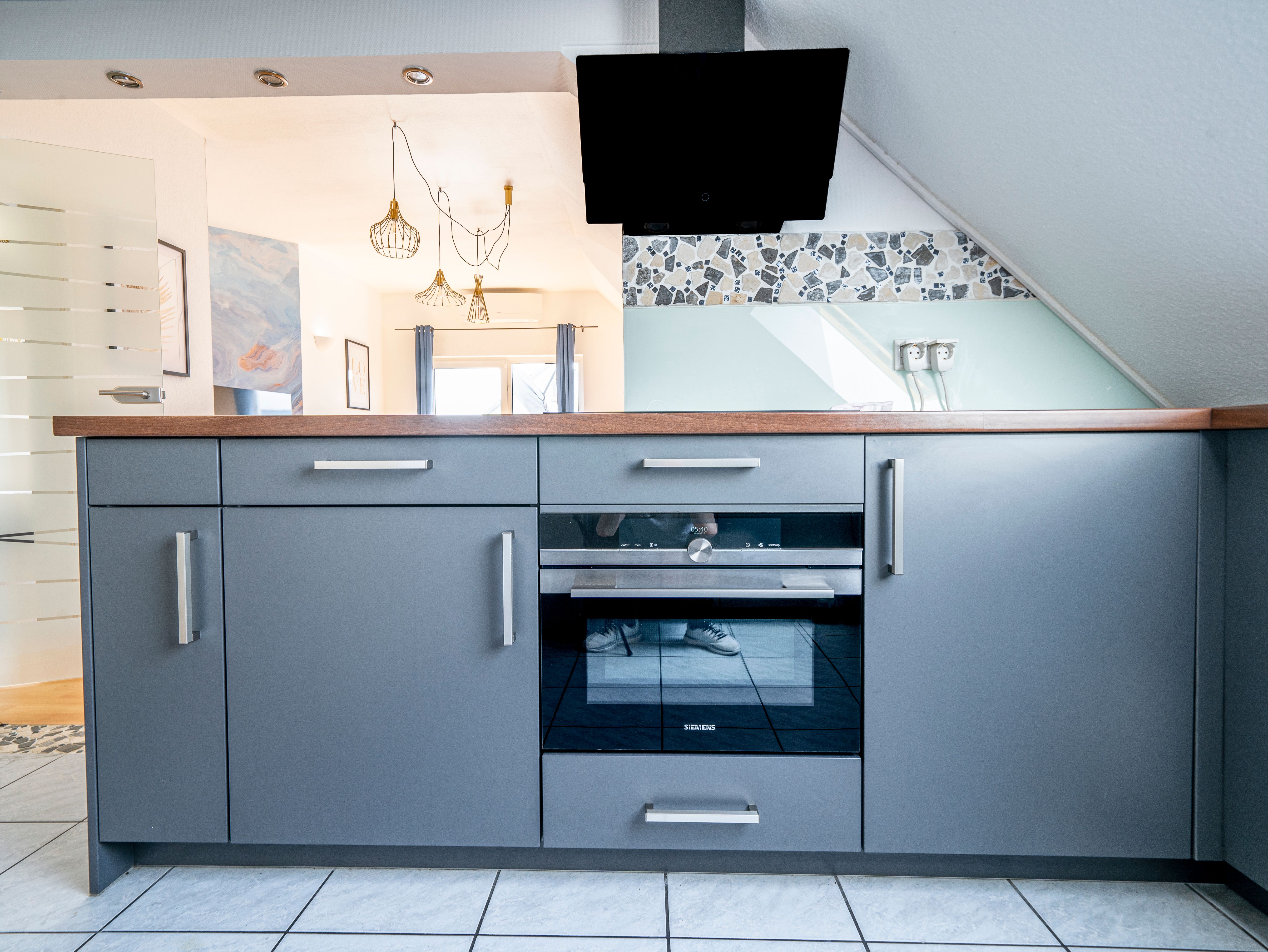  Penthouse-Suite Near University  -  Penthouse-Suite near University  - Gallery -  4