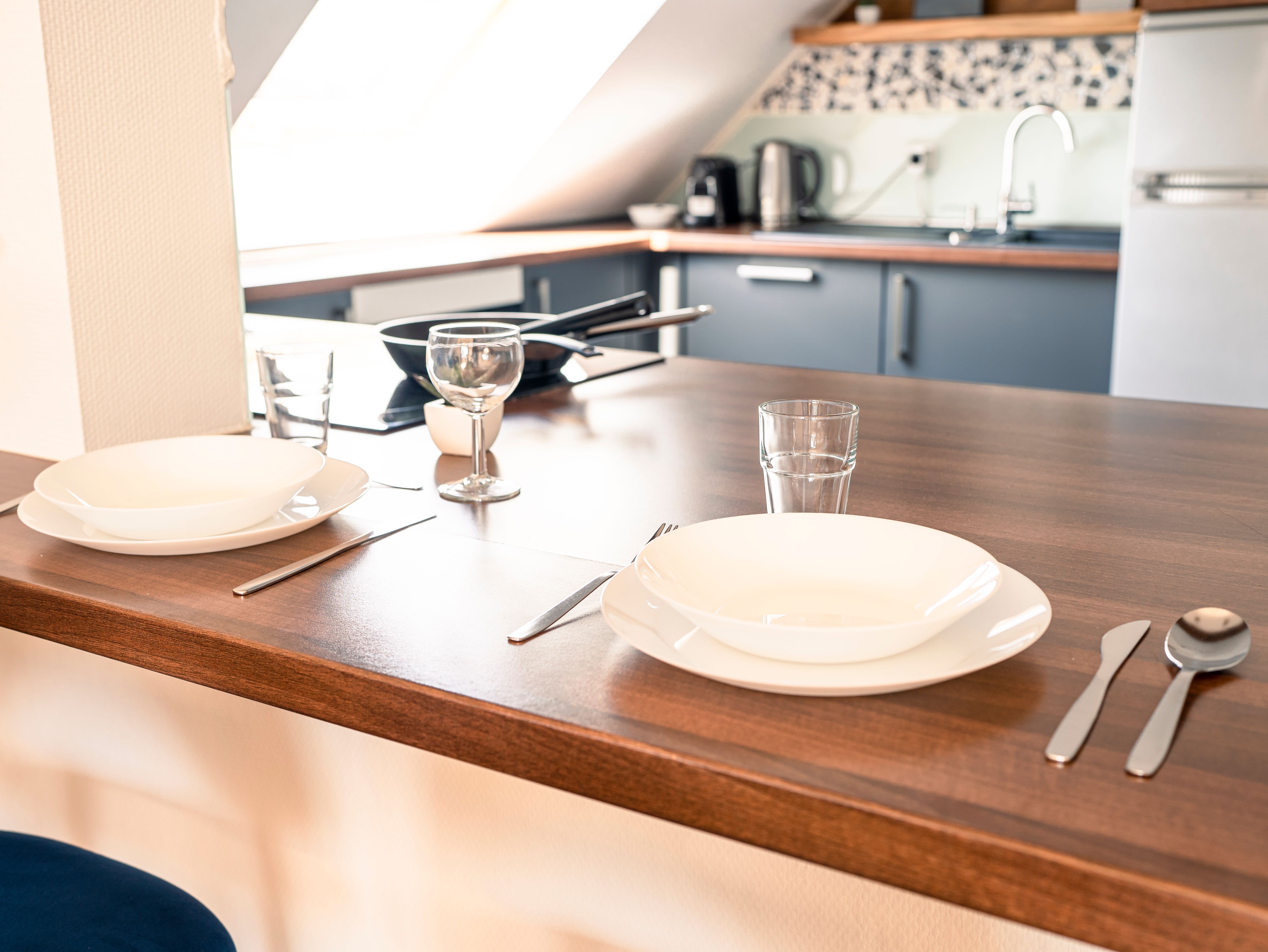  Penthouse-Suite Near University  -  Penthouse-Suite near University  - Gallery -  3