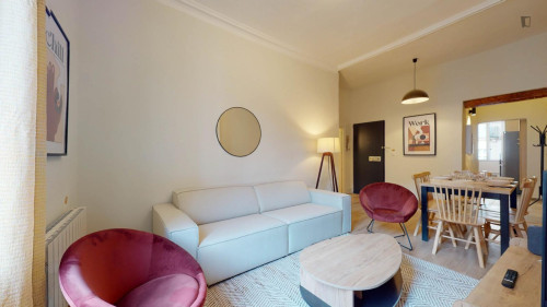 Comfy double bedroom near the Saint-Roch train station 