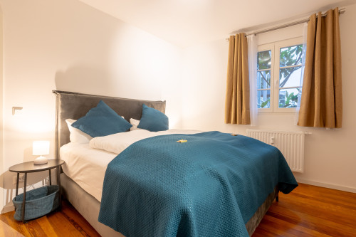 LiT LiVING: Luxury - Box Spring - Weinheim - 3 BR - Gallery - 25