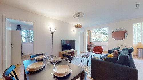 Lovely double bedroom in Jas-de-Bouffan  - Gallery -  5