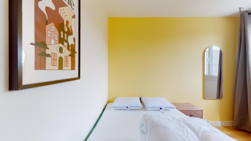 Alluring double bedroom near the centre of Aix-en-Provence  - Gallery -  5