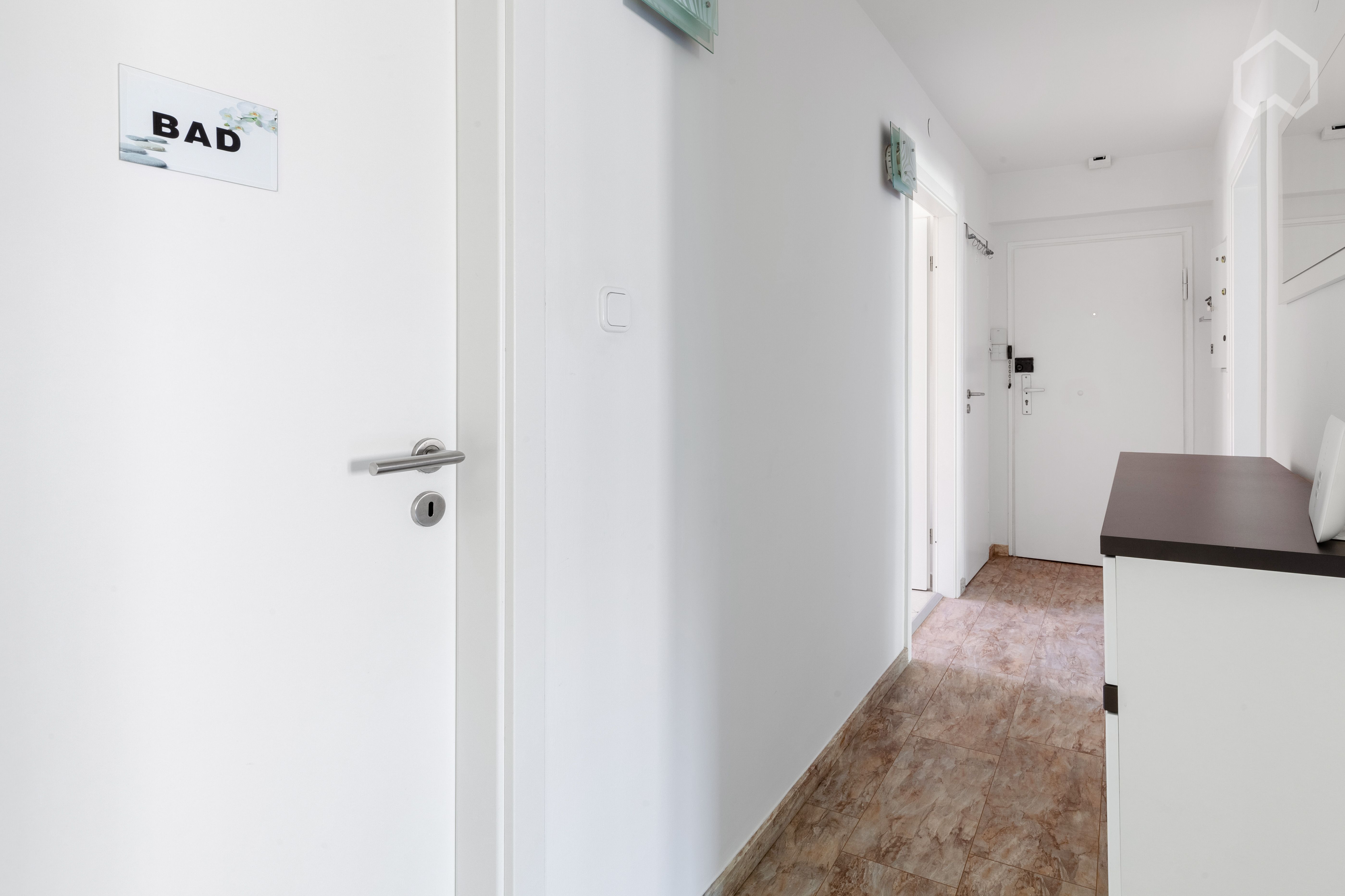3-Room Apartment With 2 Bedrooms In Nuremberg With Balcony - 2