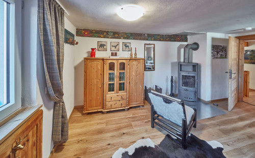BCA Town House - 300 years old great location for up to 6 persons