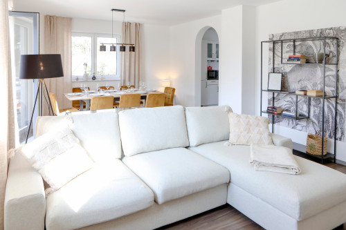 Lumen Homes I 3-room design-Apt. close to Audi & Oldtown I balcony