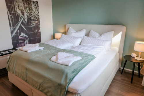 Lumen Homes I 3-room design-Apt. close to Audi & Oldtown I balcony - Gallery - 47