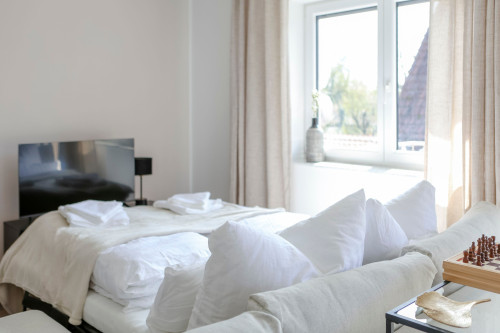 Lumen Homes I 3-room design-Apt. close to Audi & Oldtown I balcony - Gallery - 30