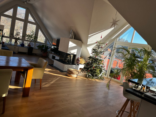 Fantastic top floor apartment in Weinheim