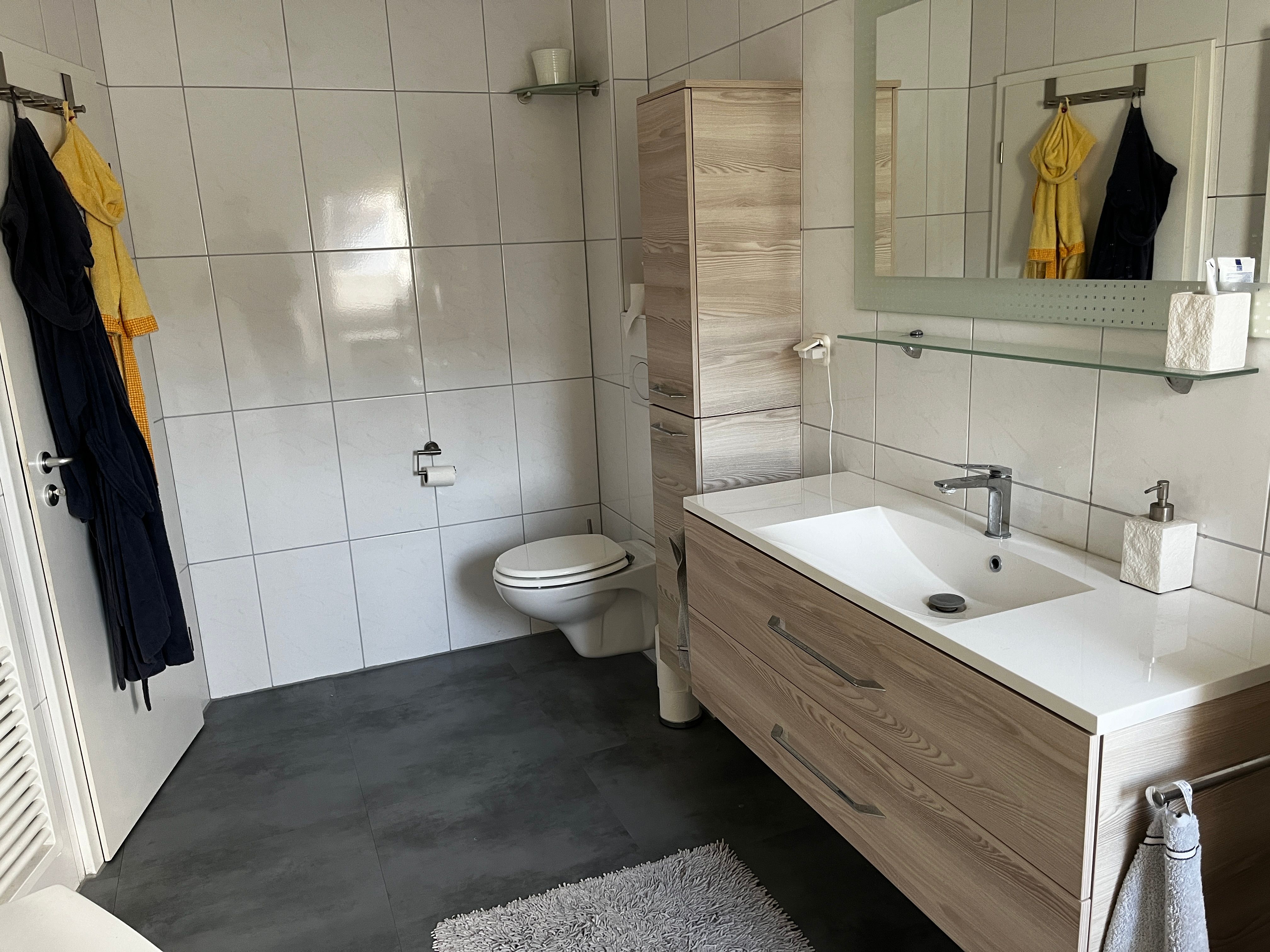 Fantastic Top Floor Apartment In Weinheim - Fantastic top floor apartment in Weinheim - Gallery - 4