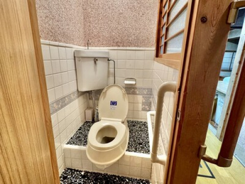 House near Philosophy Path in Kyoto  - Gallery -  5