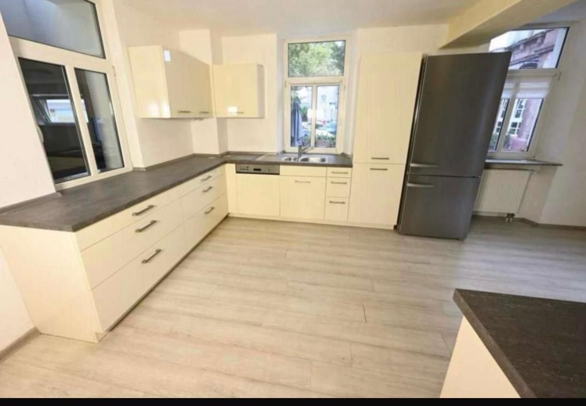  Detached House In Worms  -  Detached house in Worms  - Gallery -  1