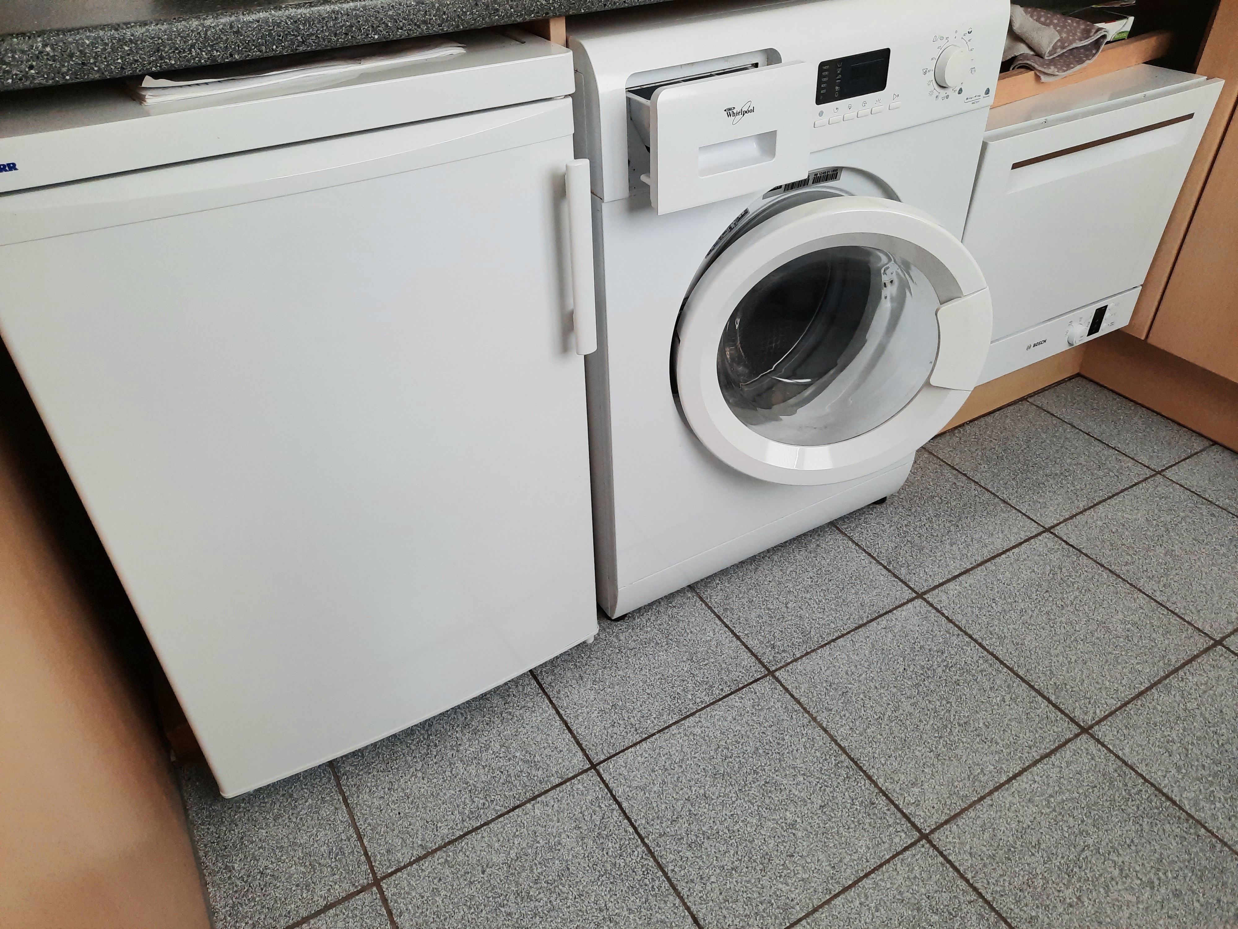 Beautiful, Bright Penthouse Apartment With 2 Balconies In Freiburg Rieselfeld, Tram Connection - 9