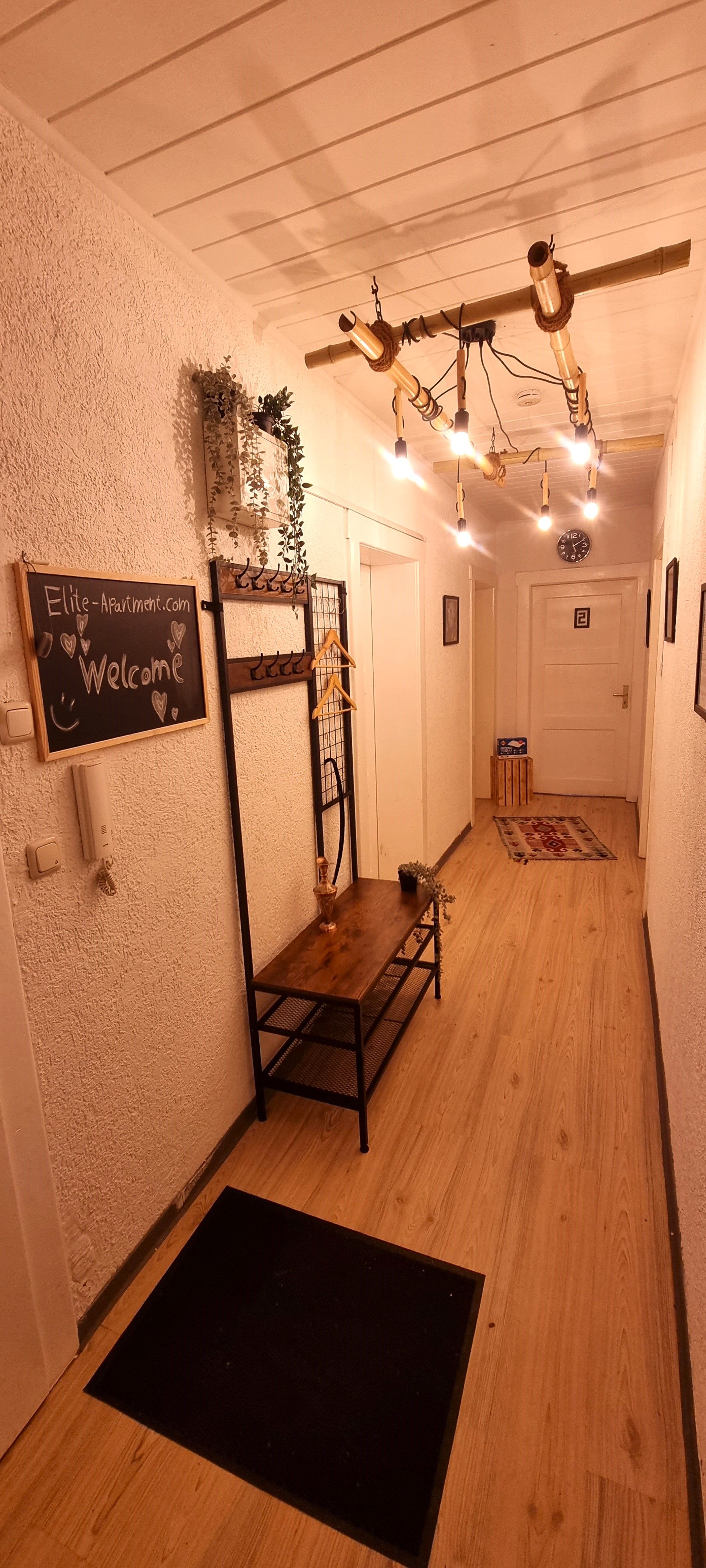  Nigella Apartment Directly At Celle Main Station For 6 People With Free Parking Fully Equipped Kitch  -  Nigella Apartment directly at Celle main station for 6 people with free parking Fully equipped kitchen Elite Standard  - Gallery -  32