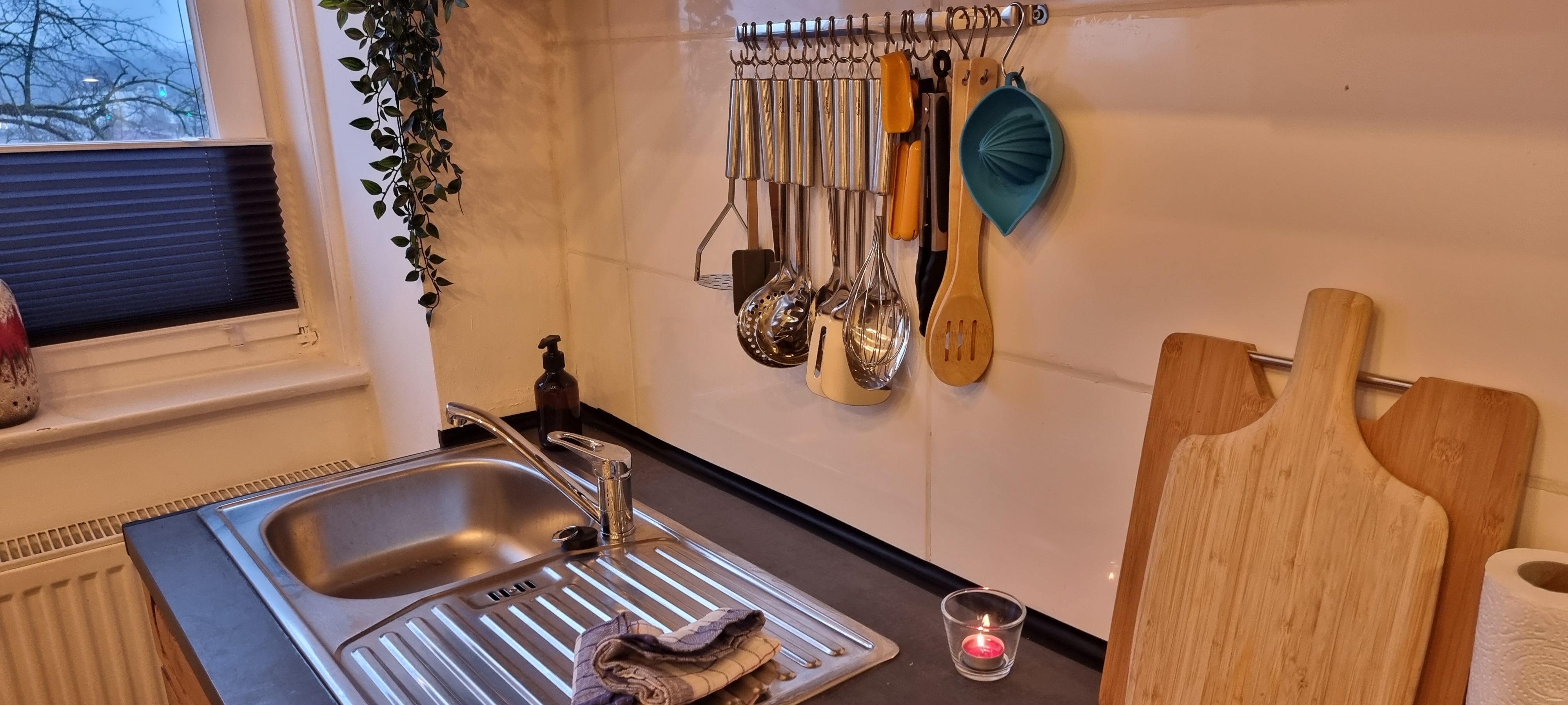 Nigella Apartment Directly At Celle Main Station For 6 People With Free Parking Fully Equipped Kitch  -  Nigella Apartment directly at Celle main station for 6 people with free parking Fully equipped kitchen Elite Standard  - Gallery -  8