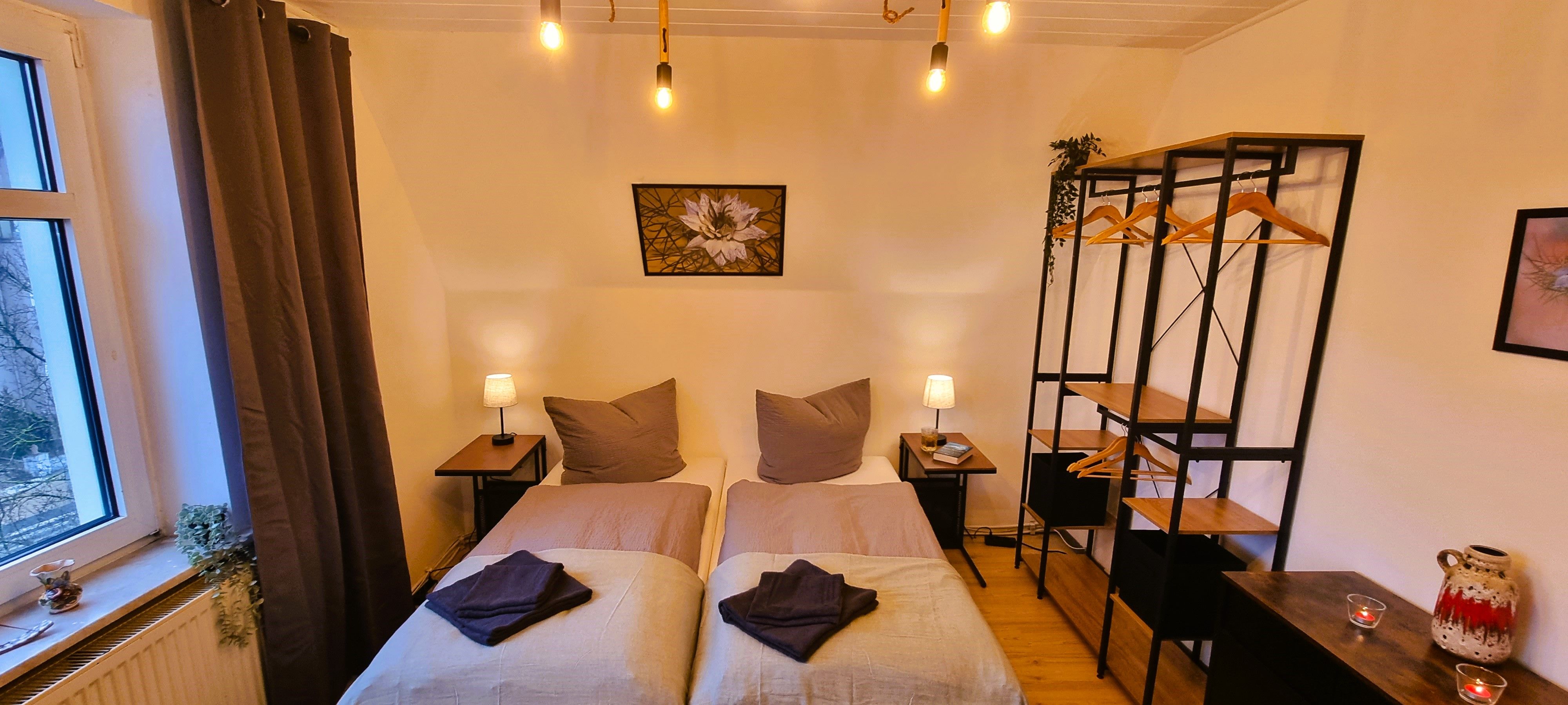  Nigella Apartment Directly At Celle Main Station For 6 People With Free Parking Fully Equipped Kitch  -  Nigella Apartment directly at Celle main station for 6 people with free parking Fully equipped kitchen Elite Standard  - Gallery -  41