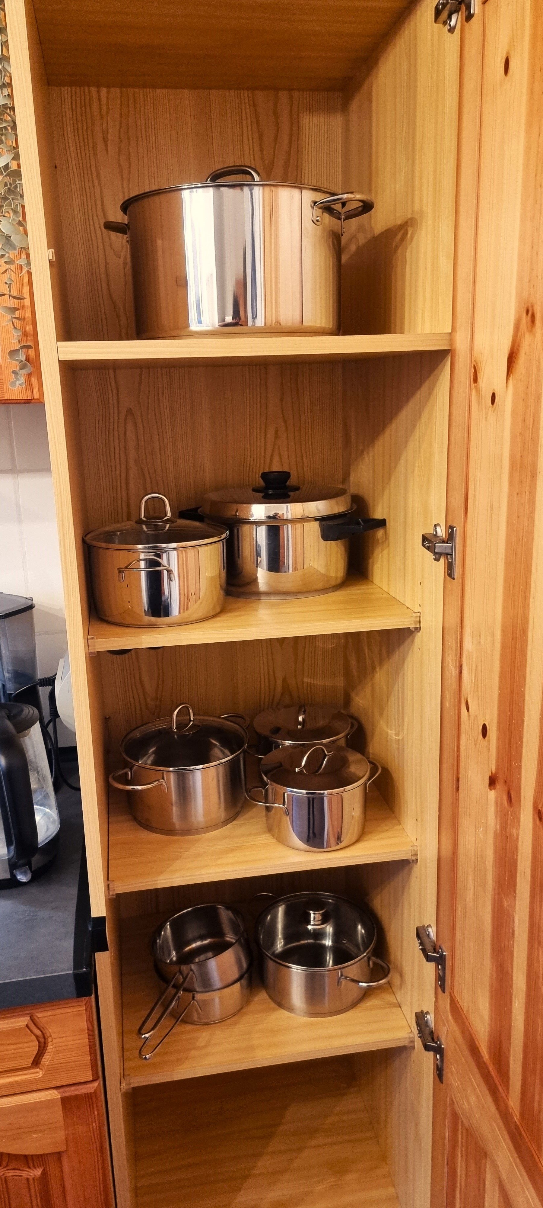  Nigella Apartment Directly At Celle Main Station For 6 People With Free Parking Fully Equipped Kitch  -  Nigella Apartment directly at Celle main station for 6 people with free parking Fully equipped kitchen Elite Standard  - Gallery -  1