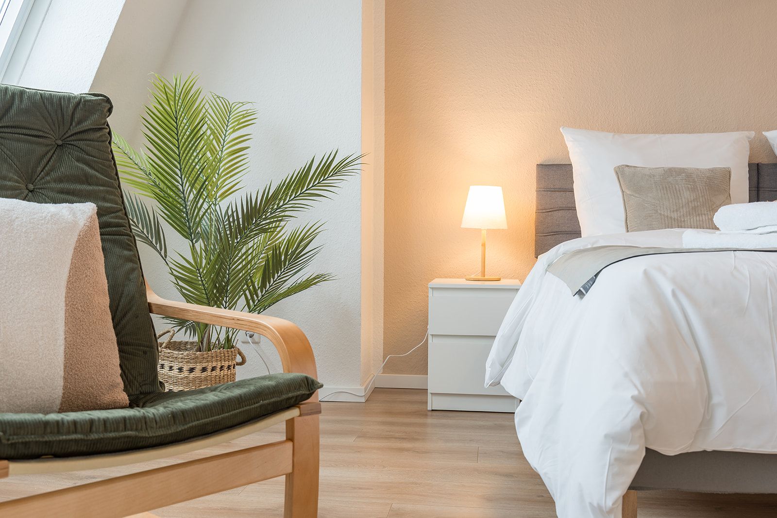 Benville Freital | Business - Smart TV - Wi-Fi - 10