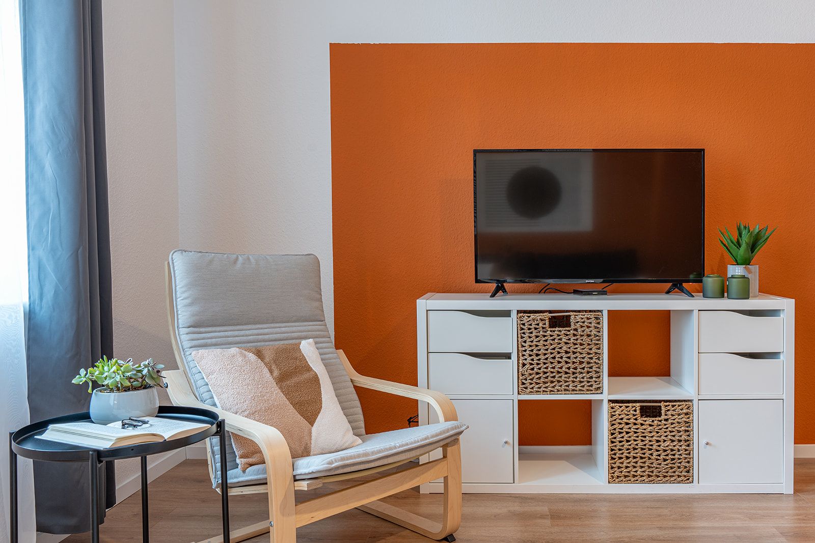 Benville Freital | Business - Smart TV - Wi-Fi - 12