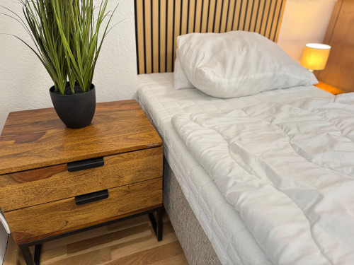 Large furnished maisonette apartment - 4 bedrooms - 6 persons - parking lot - Smart-TV - Gallery - 25
