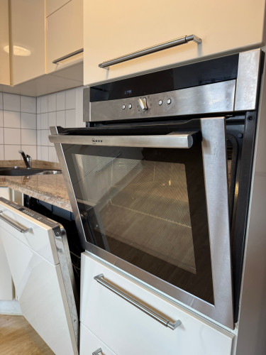 Large furnished maisonette apartment - 4 bedrooms - 6 persons - parking lot - Smart-TV - Gallery - 12