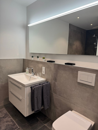 Pretty and modern studio with nice city view