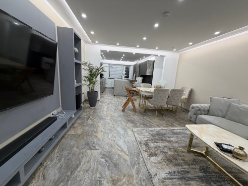 Exklusive 140 m² Business-Wellness-Wohnung mit Sauna & Jacuzzi nahe Köln - Gallery - 11