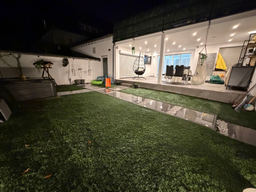 Exklusive 140 m² Business-Wellness-Wohnung mit Sauna & Jacuzzi nahe Köln - Gallery - 22