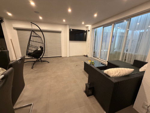 Exklusive 140 m² Business-Wellness-Wohnung mit Sauna & Jacuzzi nahe Köln - Gallery - 57