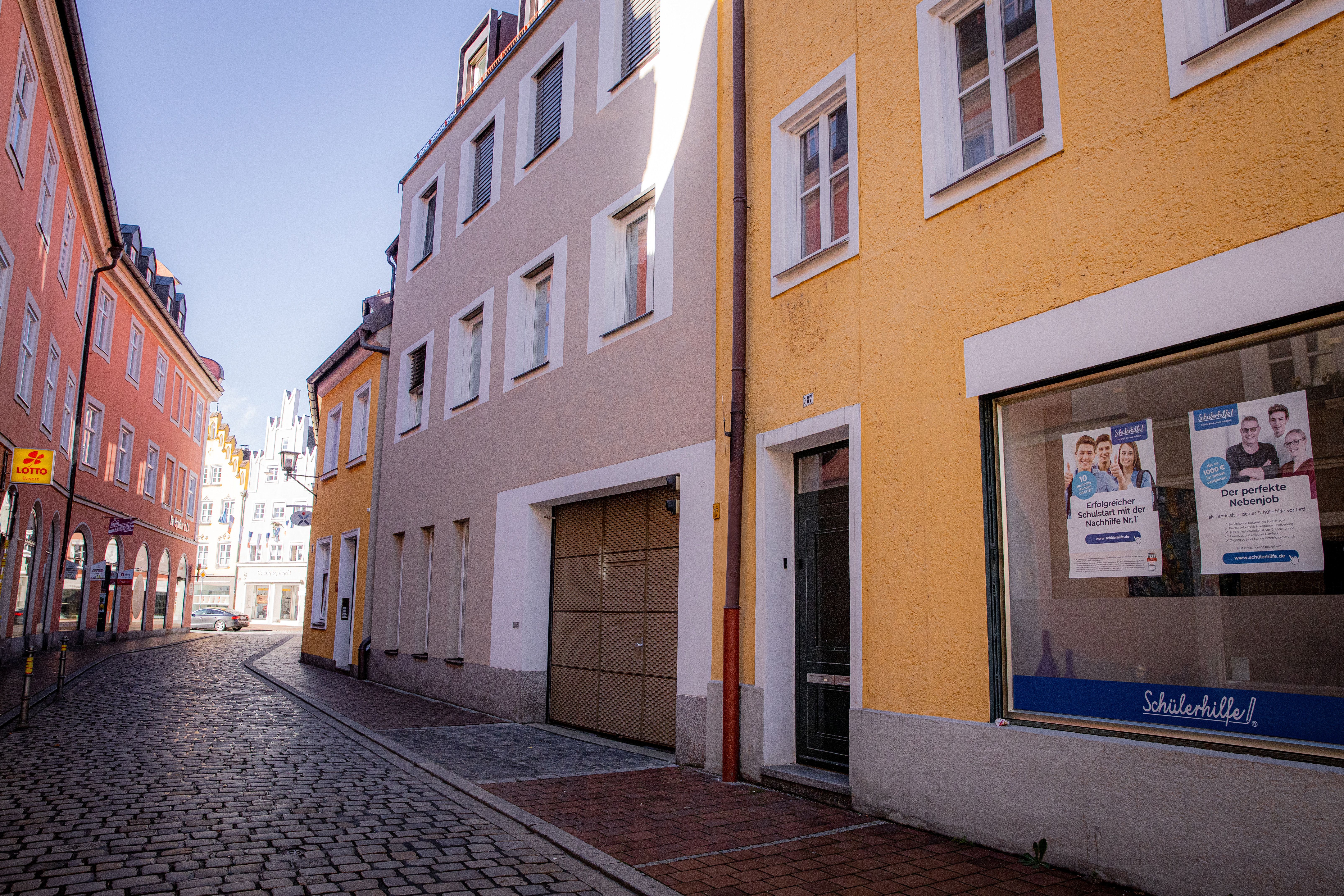  Awesome & Lovely Home In The Heart Of Landshut  -  Awesome & lovely home in the heart of Landshut  - Gallery -  1