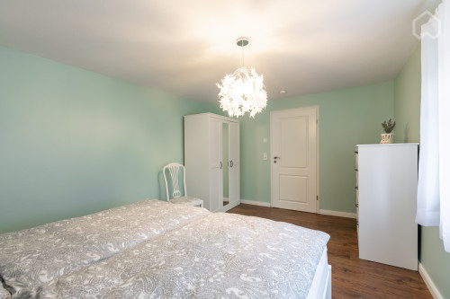 Amazing, neat suite in nice area  - Gallery -  5