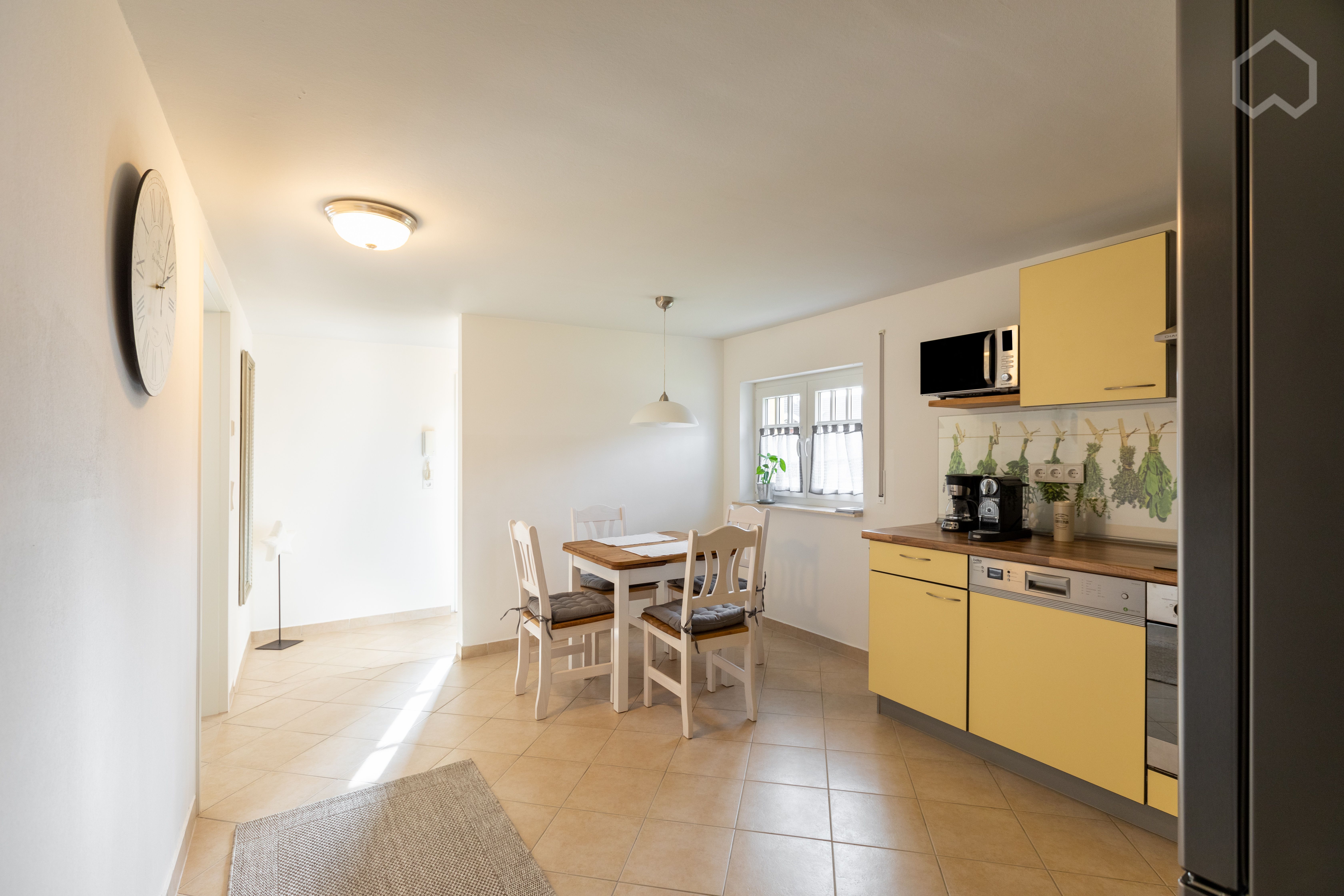 Amazing, Neat Suite In Nice Area - Amazing, neat suite in nice area - Gallery - 9