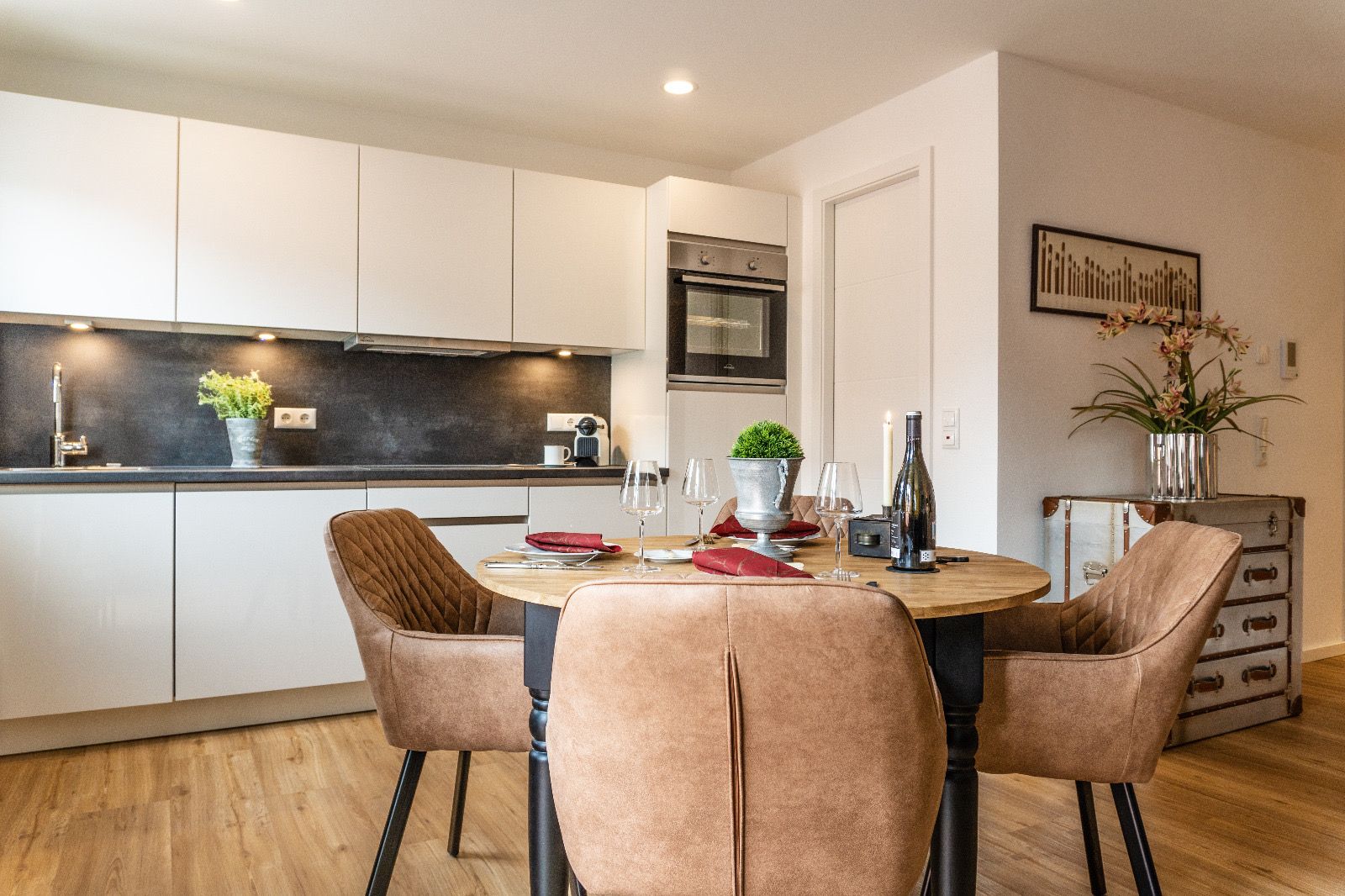  WILLKOMMEN ZU HAUSE Charmante Neubau-Stadtwohnung Im Zentrum Von Traunstein  -  WILLKOMMEN ZU HAUSE Charmante Neubau-Stadtwohnung im Zentrum von Traunstein  - Gallery -  10