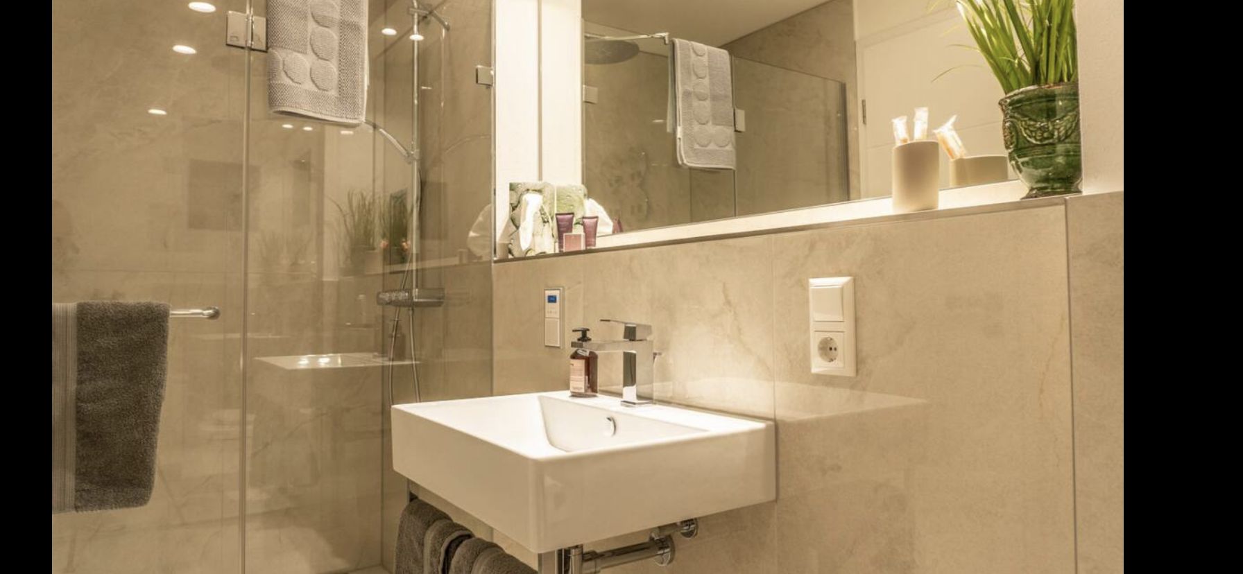  WILLKOMMEN ZU HAUSE Charmante Neubau-Stadtwohnung Im Zentrum Von Traunstein  -  WILLKOMMEN ZU HAUSE Charmante Neubau-Stadtwohnung im Zentrum von Traunstein  - Gallery -  7
