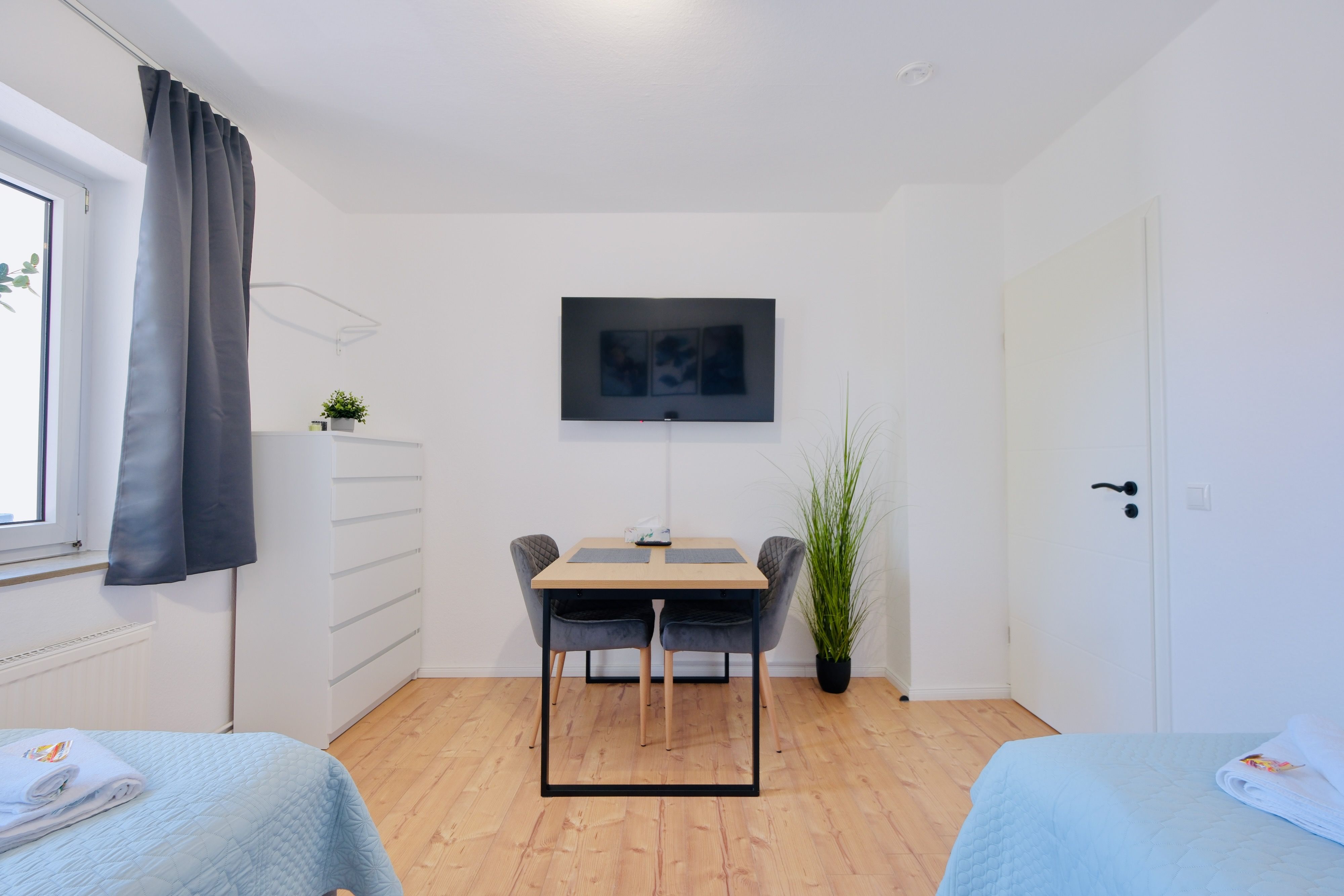  Renovated Comfortable Flat For 6 – Box-Spring Beds, Balcony & More  -  renovated comfortable Flat for 6 – Box-Spring Beds, Balcony & More  - Gallery -  19