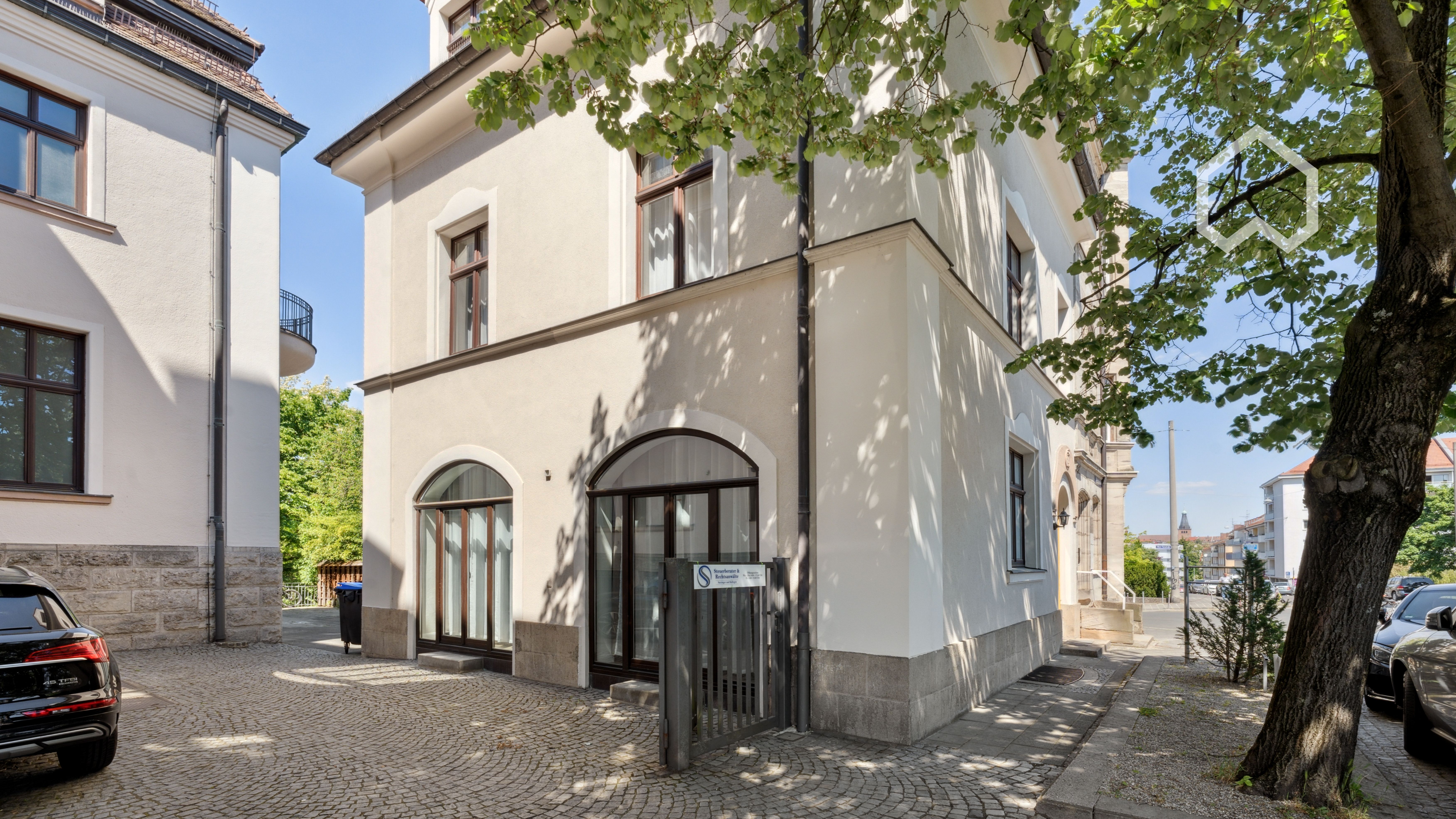  Villa Rosenau In Herzens Nürnberg  -  Villa Rosenau in Herzens Nürnberg  - Gallery -  15