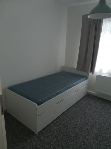 Centrally located and modern furnished large 4-room apartment in Bonn Friesdorf / Bad Godesberg