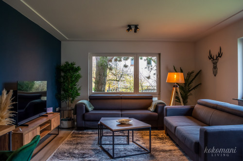 kokomani: Stylish & Spacious Urban Oasis